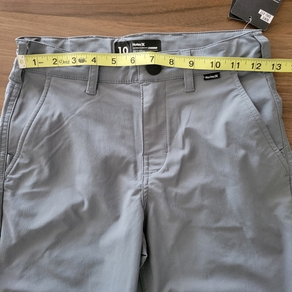 Hurley Nike Dri-Fit Cool Gray Shorts Size 10 - Picture 4 of 10